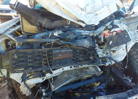 2020 Toyota 4Runner Sr5 из США, поврежденный, VIN JTEZU5JR5L5223885